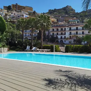 https://venere-taormina-minerva-luxury-apartment.taorminaitalyhotels.com